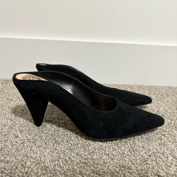 Vince‎ Camuto Black Suede Point Toe Heels Women's Size 7 - Picture 10 of 11